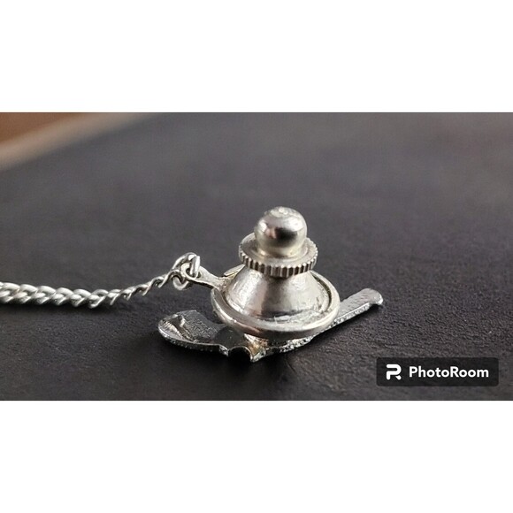 Vintage Silver & Black Revolver Gun Men's Formal Suit Tie Tack Pin - Picture 2 of 3